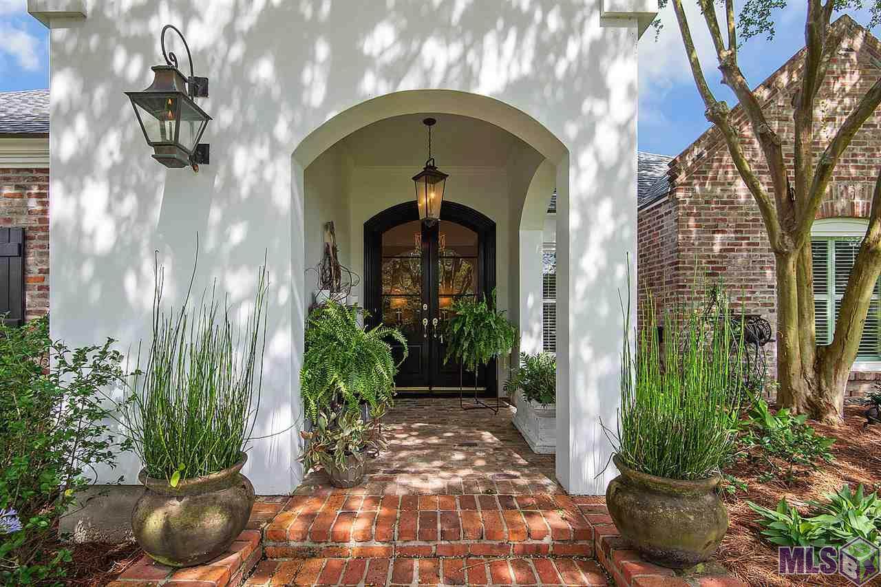 17521 Crossing Blvd - Photo 1