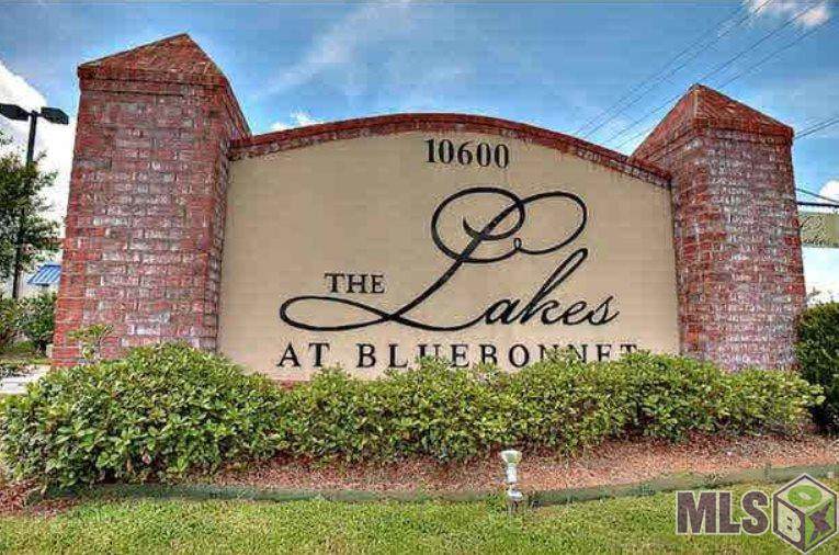 10600 Lakes Blvd - Photo 1