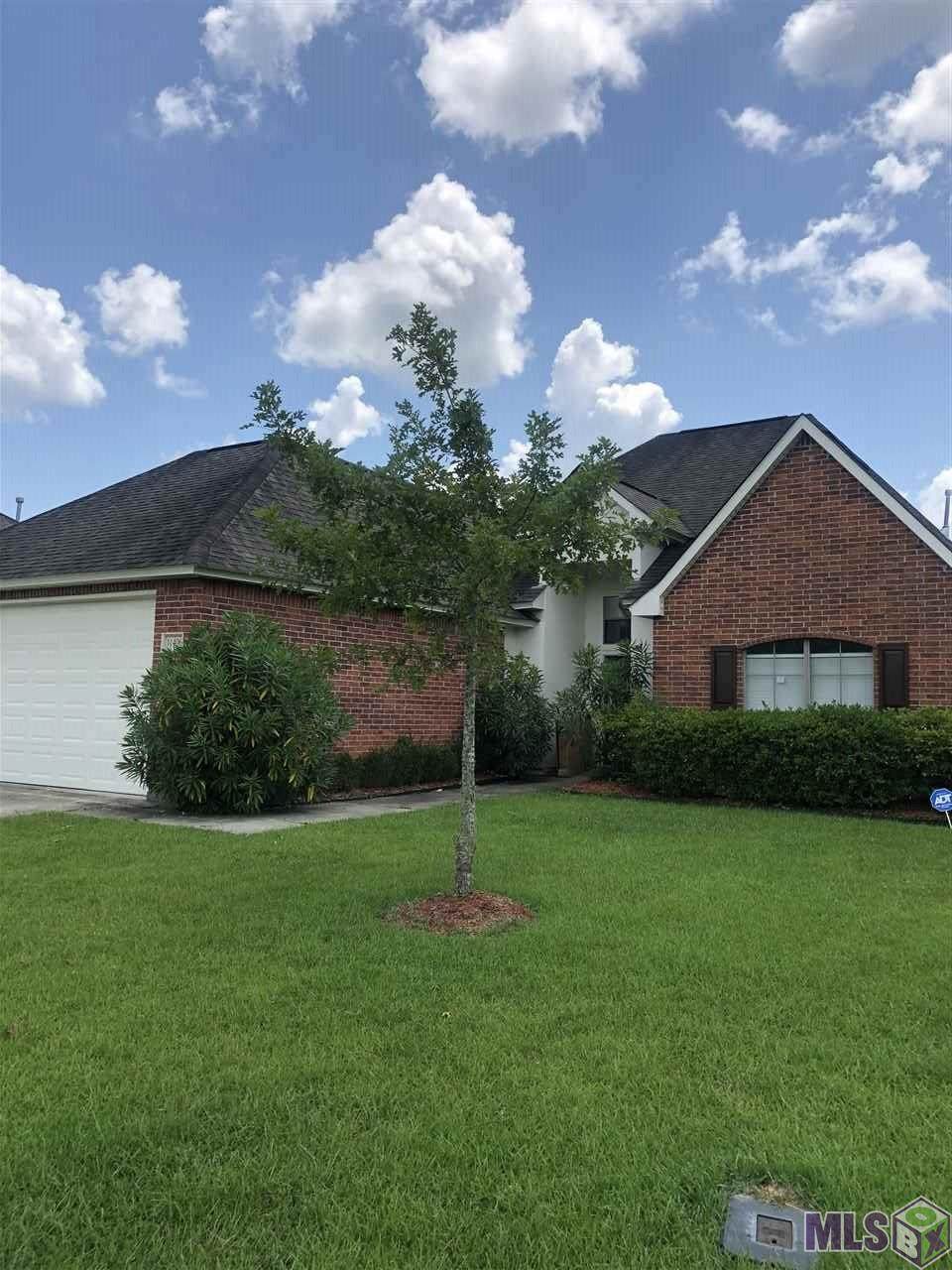 11406 Meadowview Dr - Photo 1