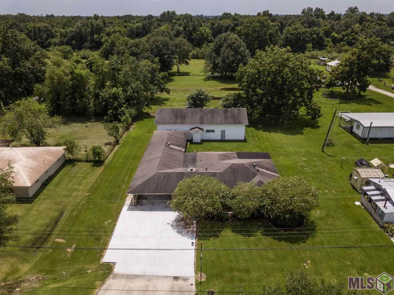 58135 Homestead Dr - Photo 1