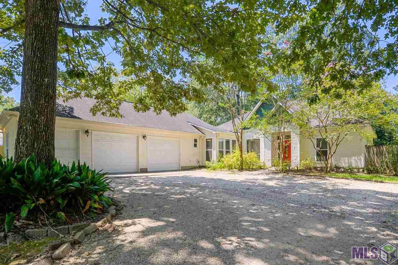 1332 Crossbow Dr - Photo 1