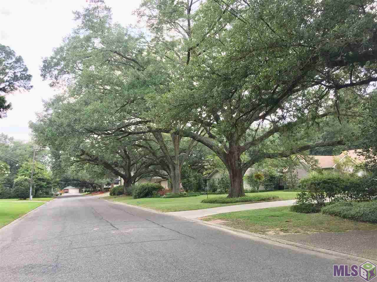 4352 Woodside Dr - Photo 1