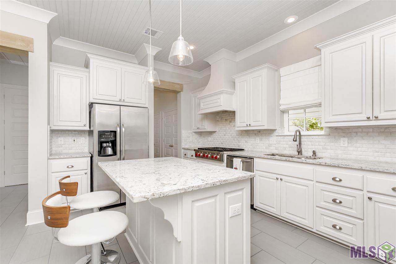 2026 Glasgow Ave - Photo 1