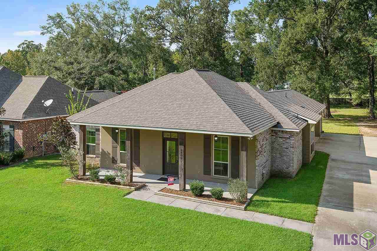 8805 Remington Rd - Photo 1