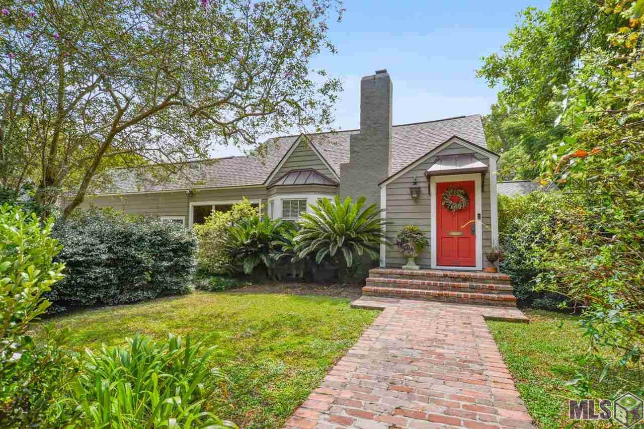 2856 Hundred Oaks Ave - Photo 1