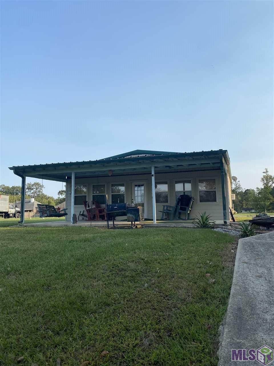 12817 Bayou Fordoche Rd - Photo 1