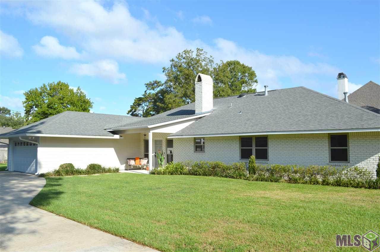 4820 Cottage Hill Dr - Photo 1
