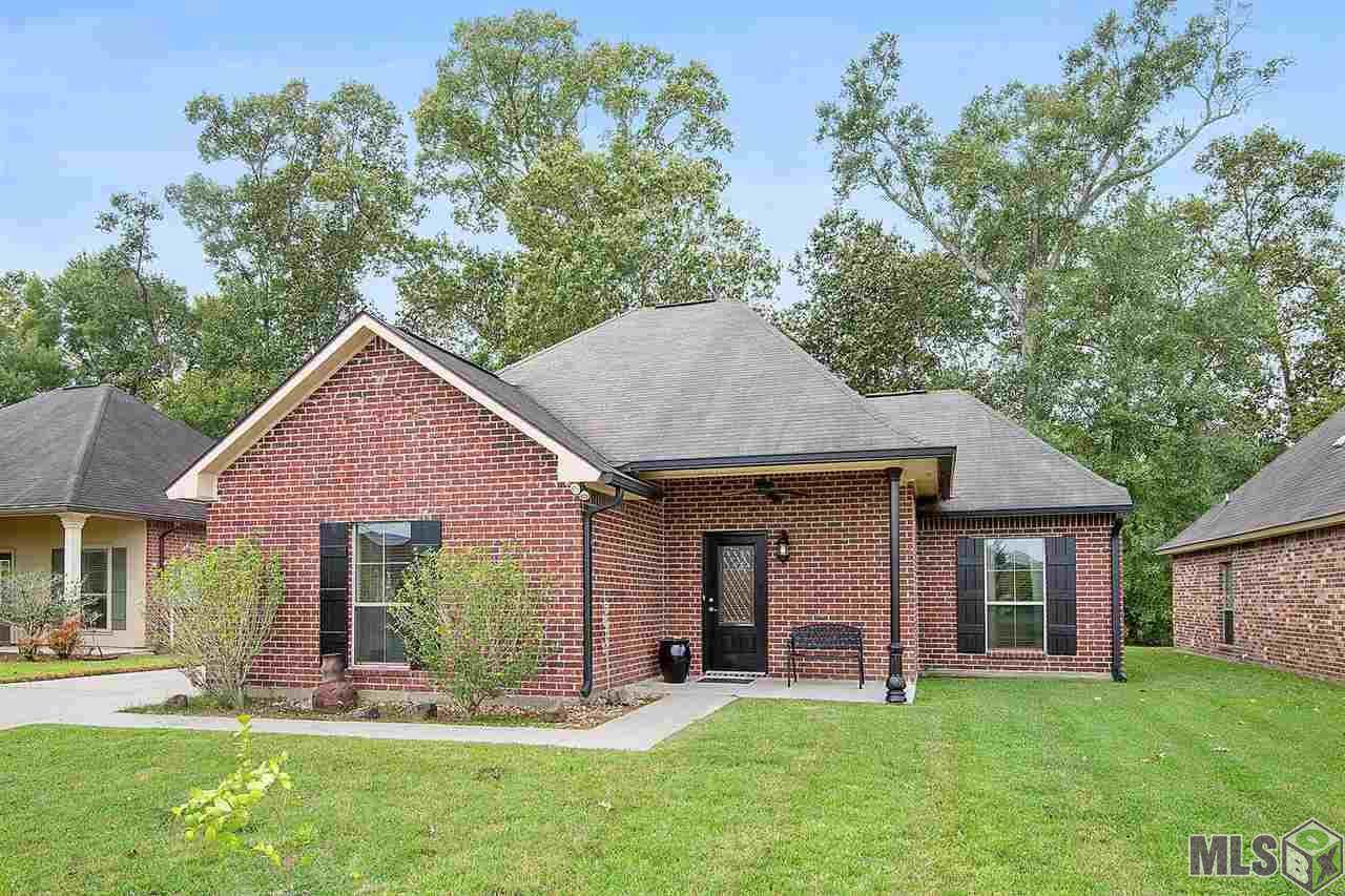 15075 Creekside Dr - Photo 1