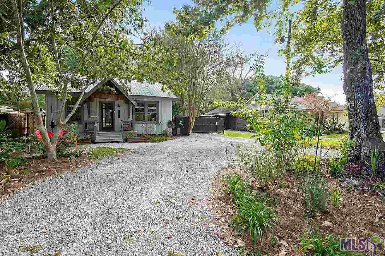 1329 Carter Ave - Photo 1