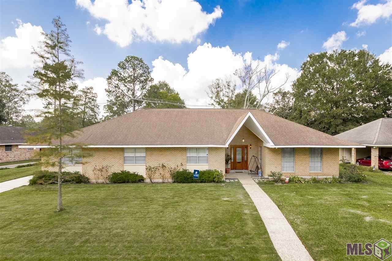1256 Ashbourne Dr - Photo 1