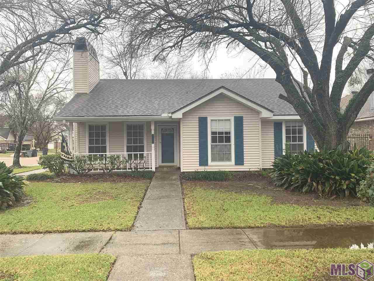 513 Hadley Dr - Photo 1