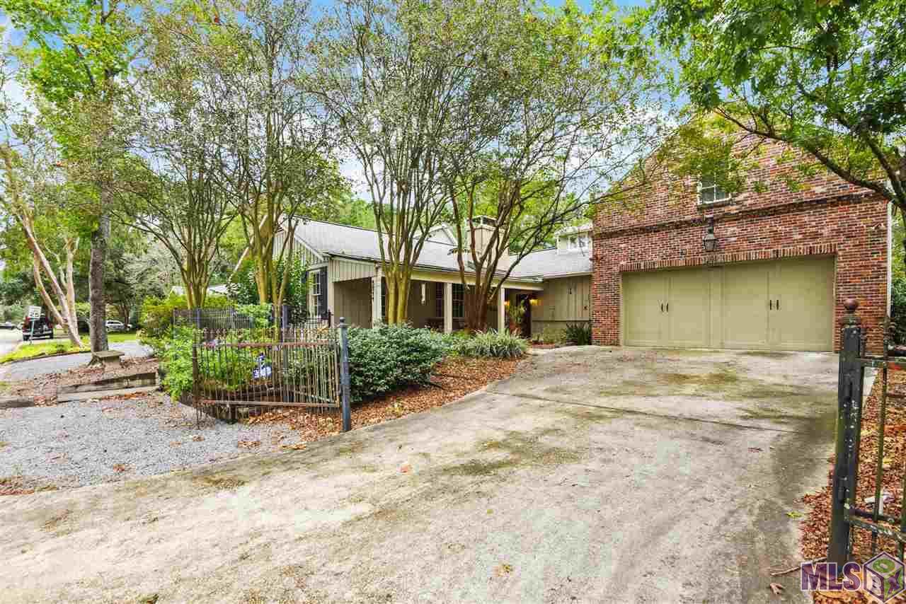 3211 Morning Glory Ave - Photo 1