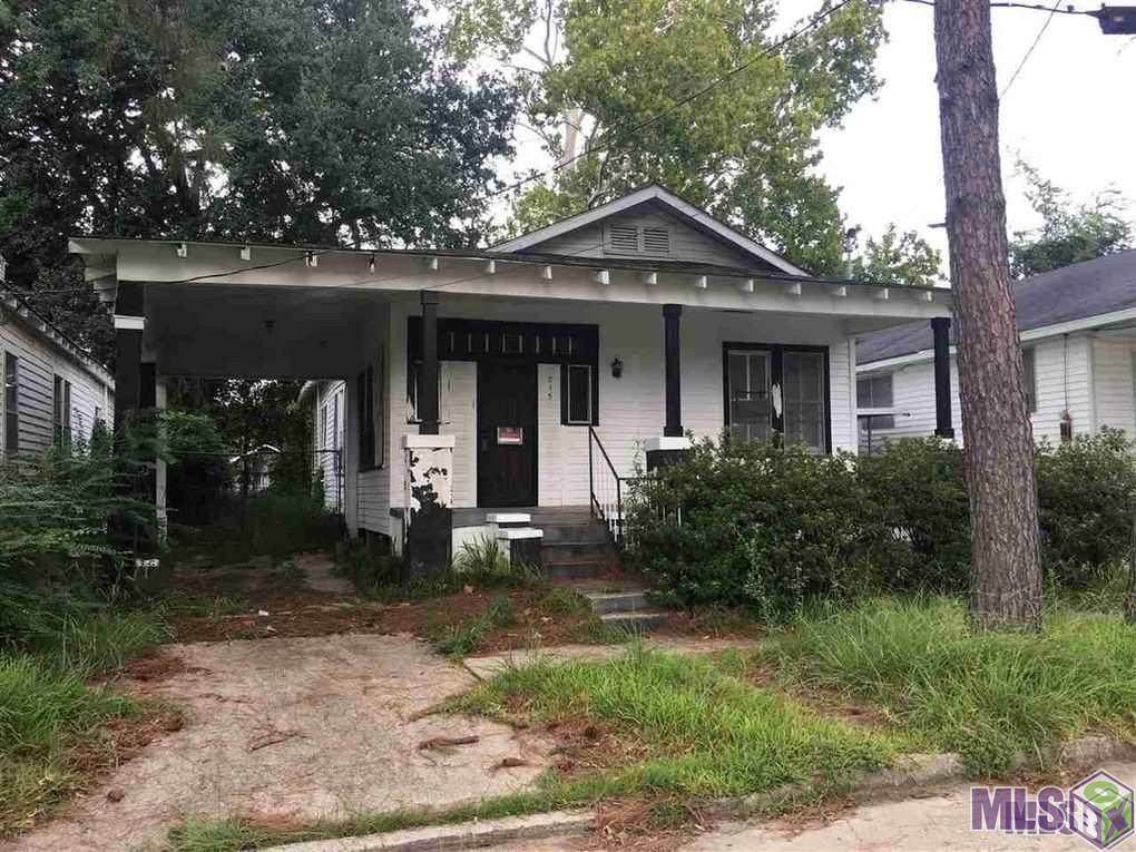 815 20TH ST - Photo 1