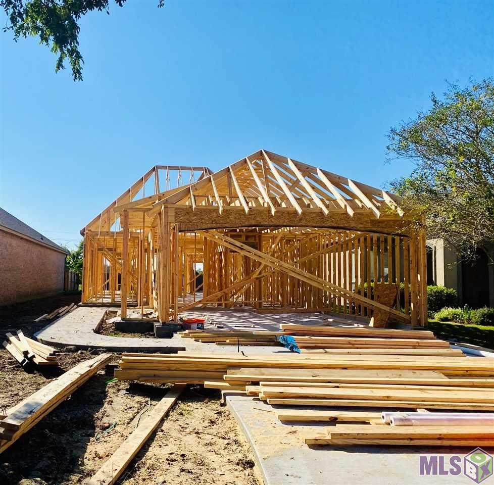 5180 Courtyard Dr - Photo 1