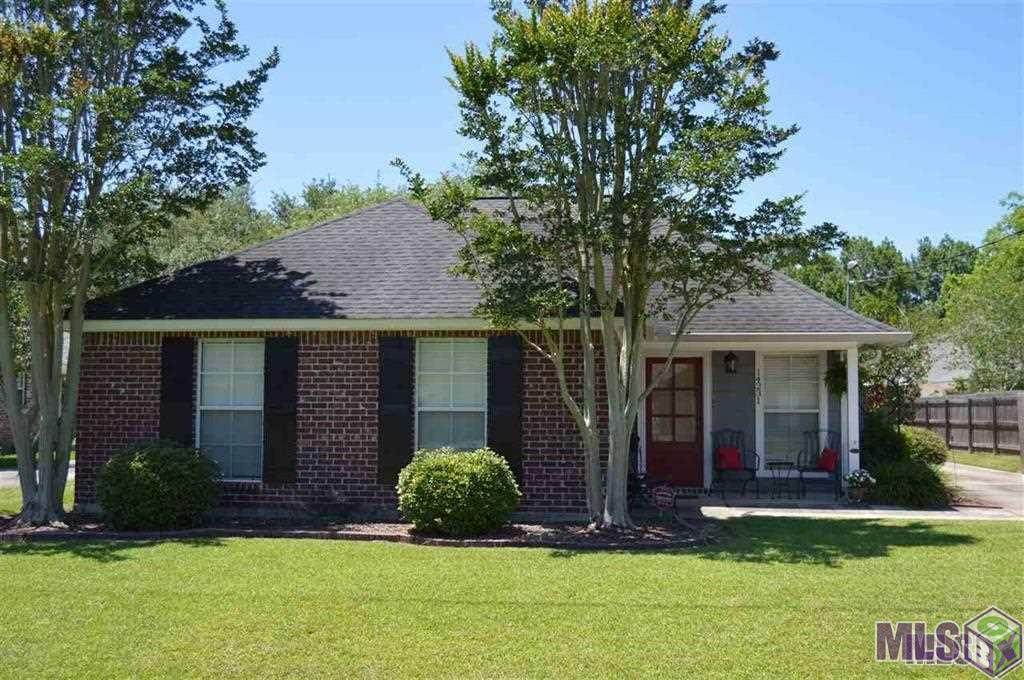 14231 Parkridge Dr - Photo 1