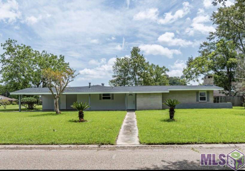 2080 Vega Dr - Photo 1