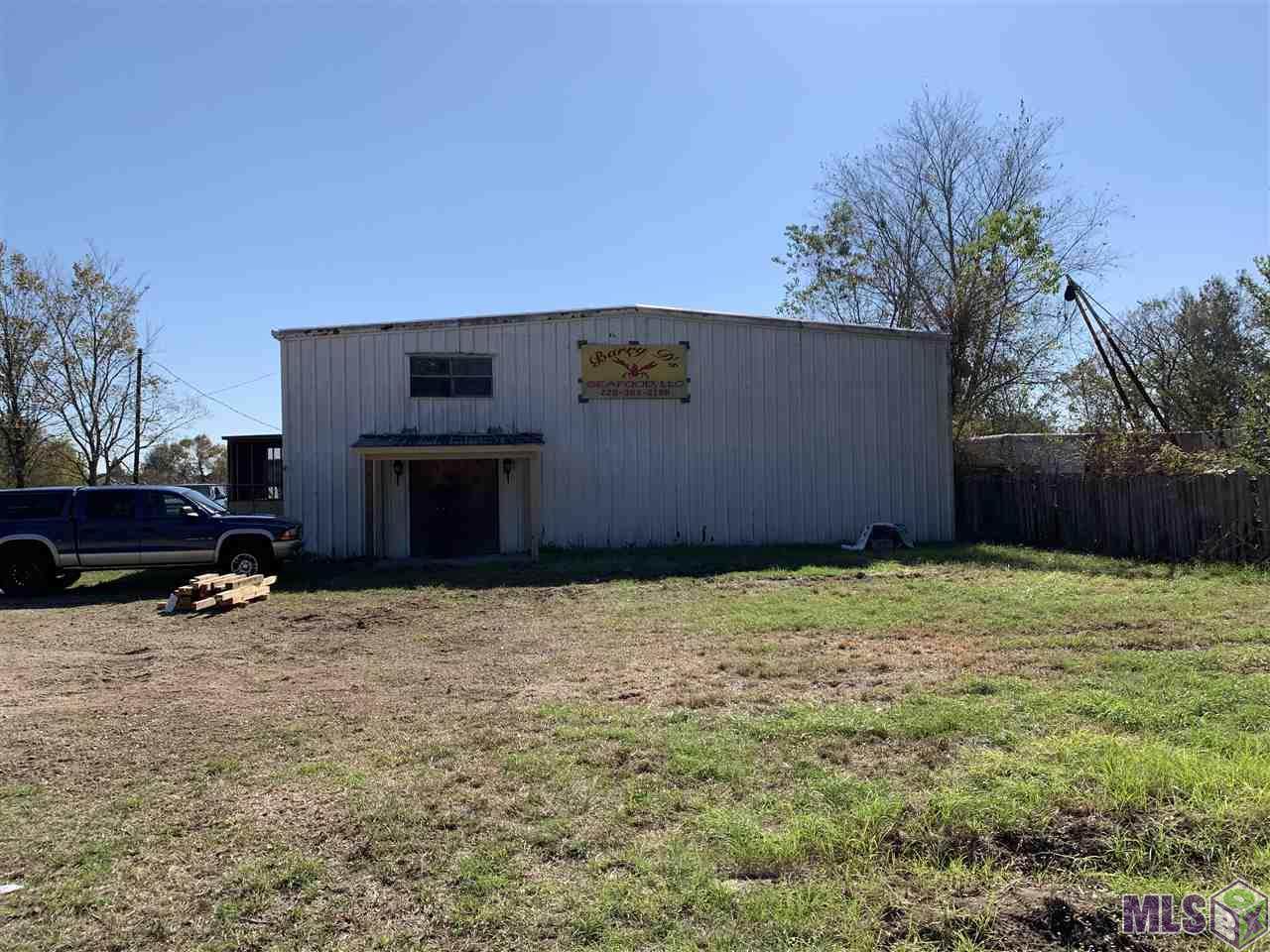 41237 La Hwy 42 - Photo 1