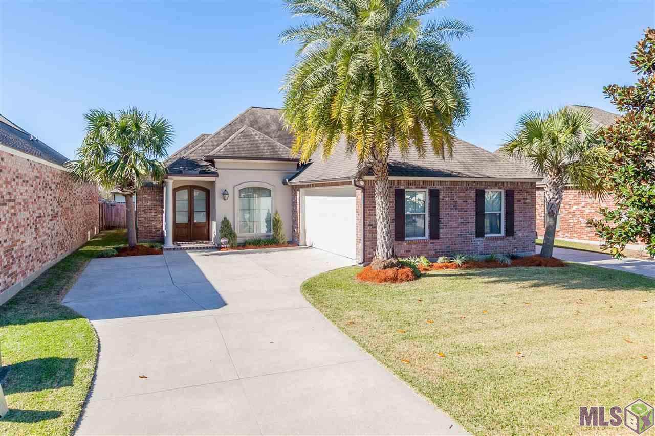 10415 Hill Pointe Ave - Photo 1