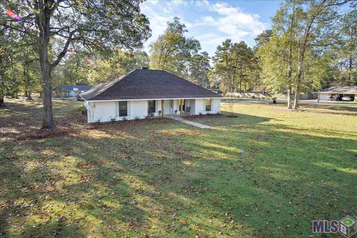 16208 Chevernt Dr - Photo 1