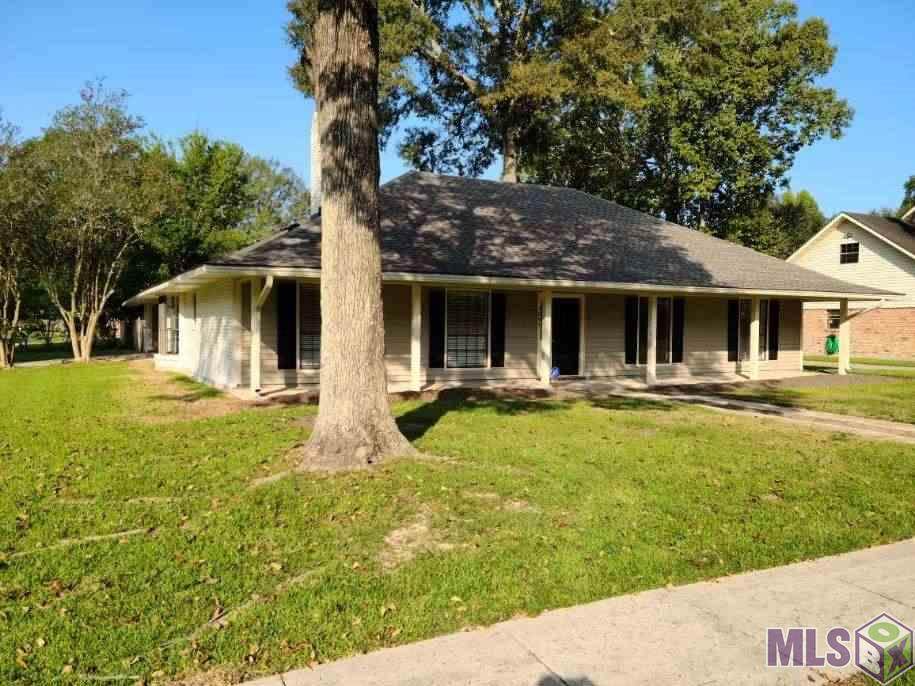 5044 Pine Hill Dr - Photo 1