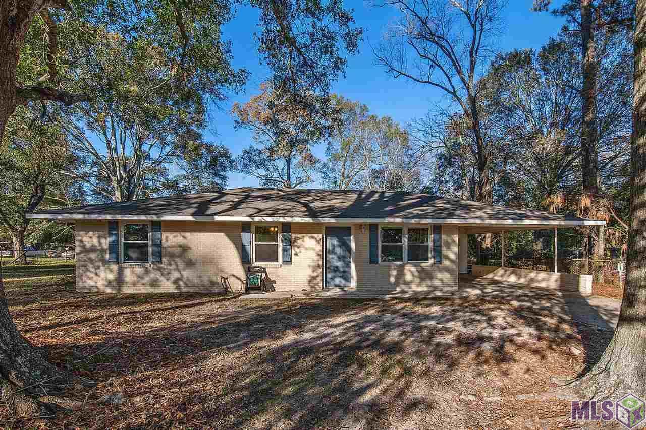 3236 Landmor Dr - Photo 1