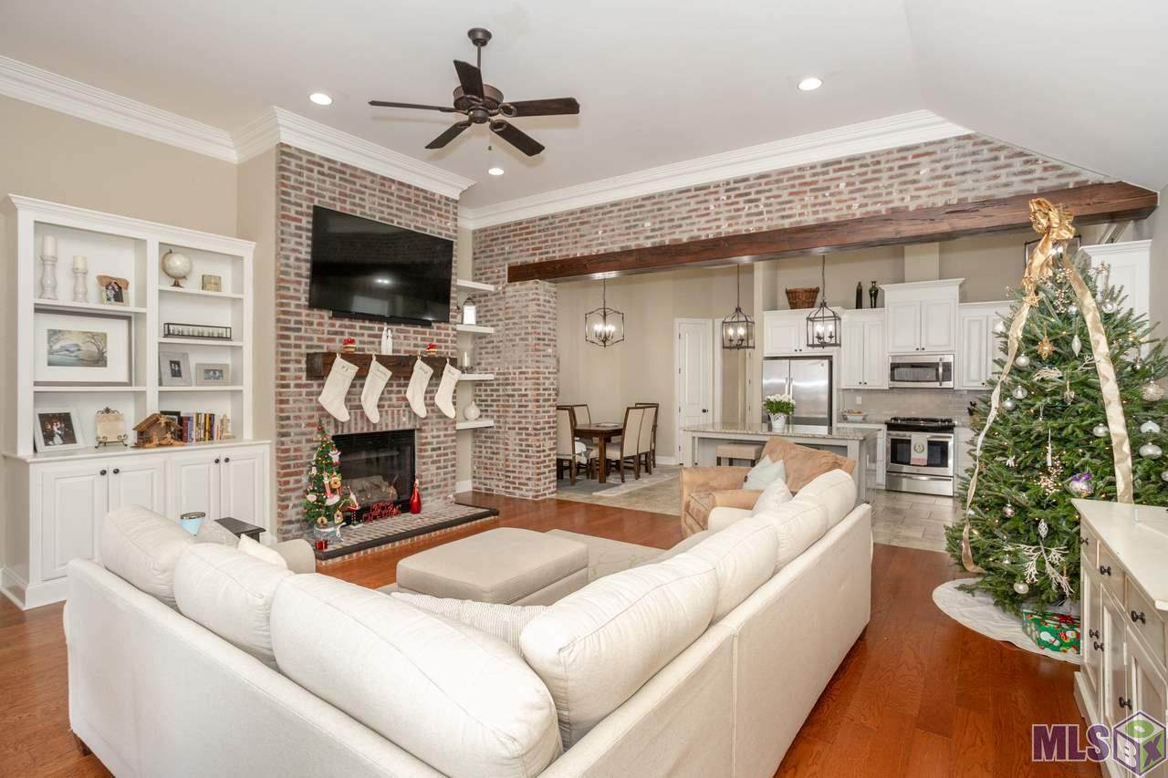 37180 Afton Ct - Photo 1
