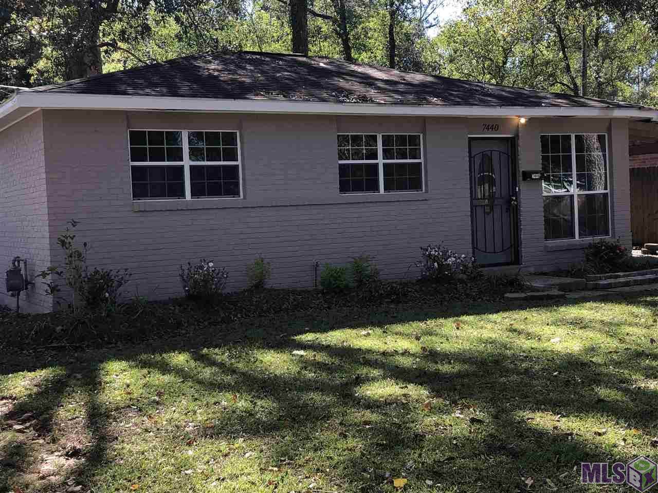 7440 Dan St - Photo 1