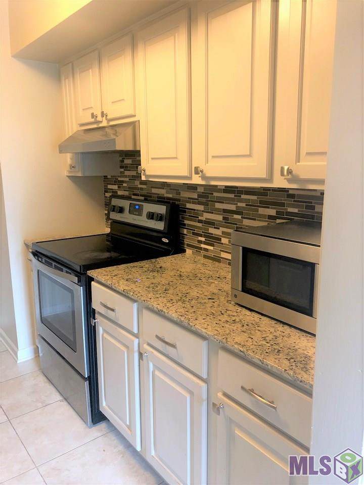 1755 College Dr - Photo 1