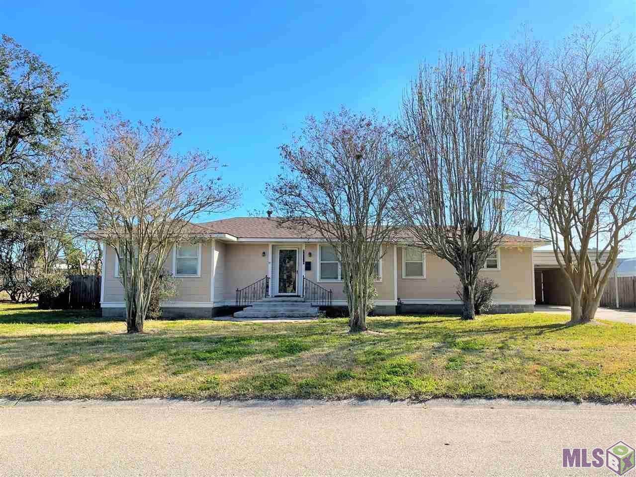 58365 Bubba St - Photo 1