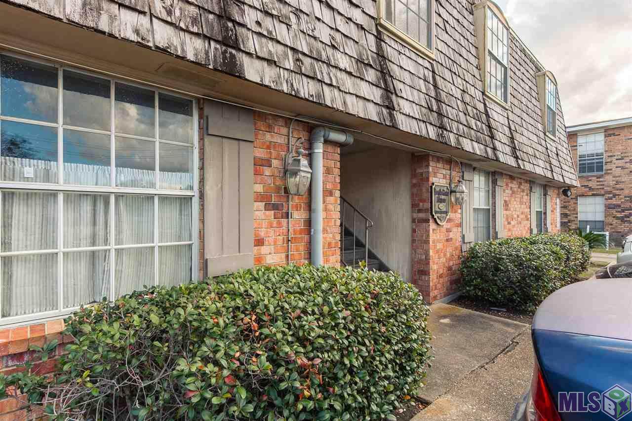 445 Parker Blvd - Photo 1