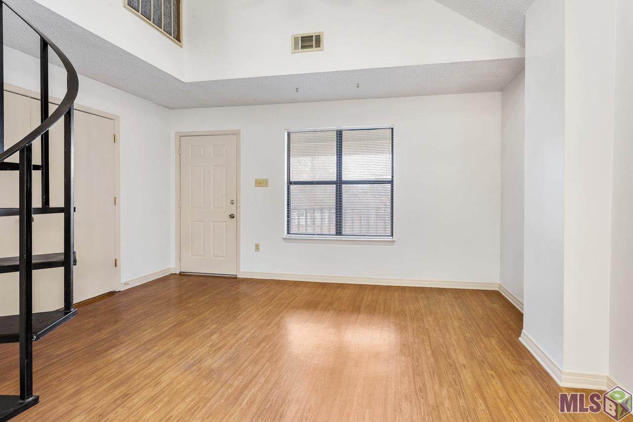 5131 Buttercreek Ln - Photo 1