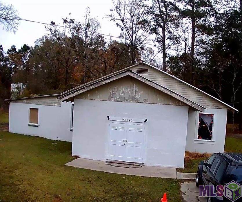 25166 Center St - Photo 1