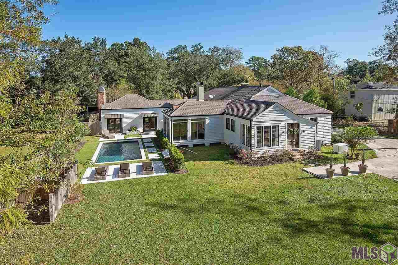 6356 Sevenoaks Ave - Photo 1
