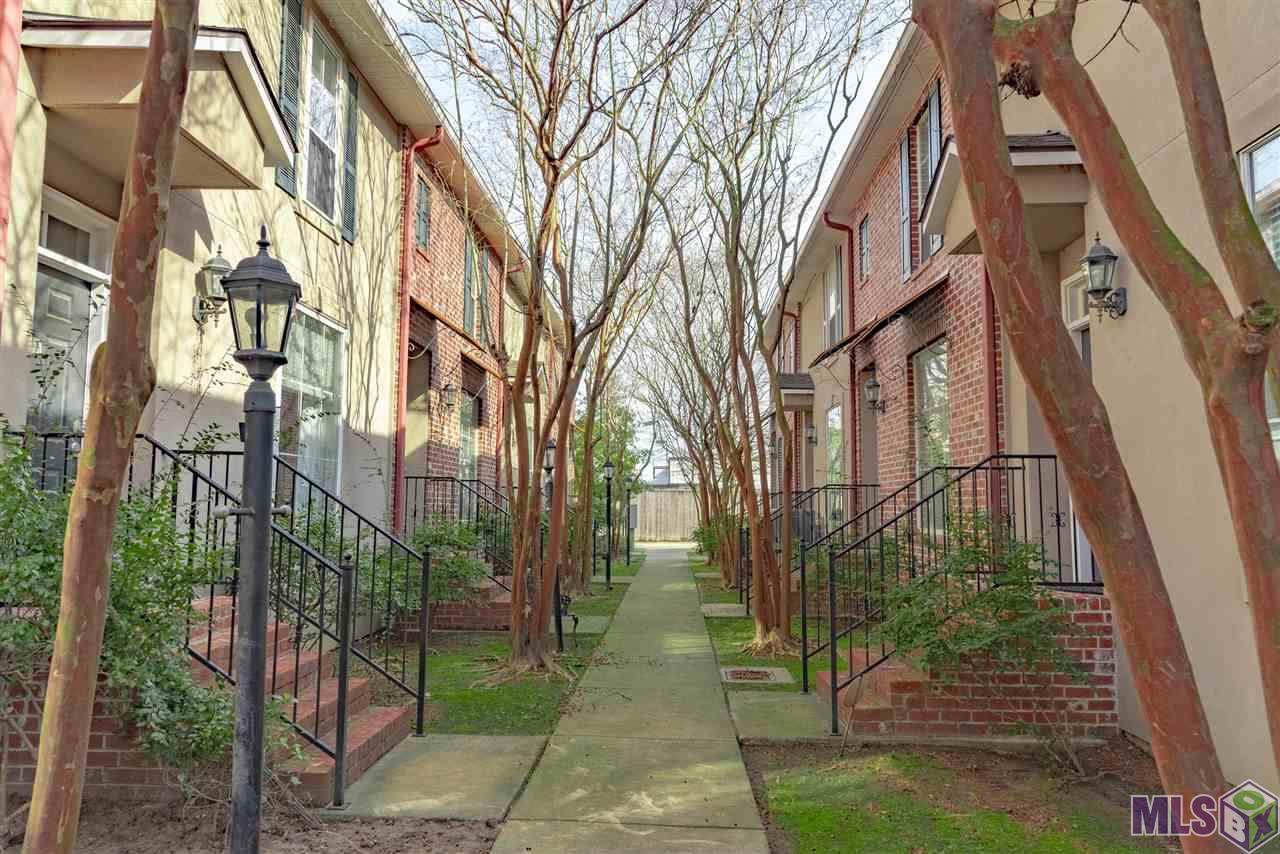 3324 Lake St - Photo 1