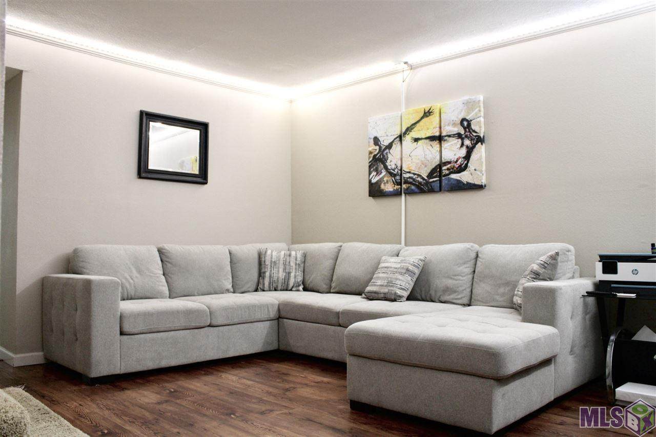 10280 Winston Ave - Photo 1
