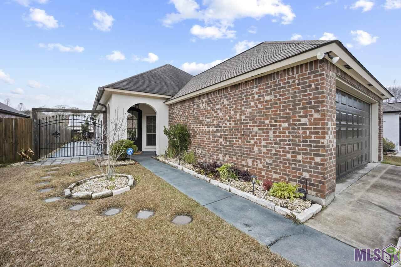 7652 Ibiza Dr - Photo 1