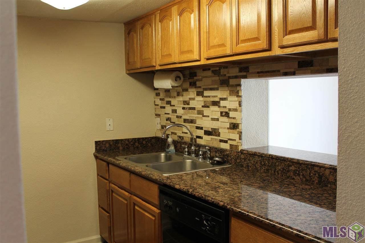 10286 Winston Ave - Photo 1