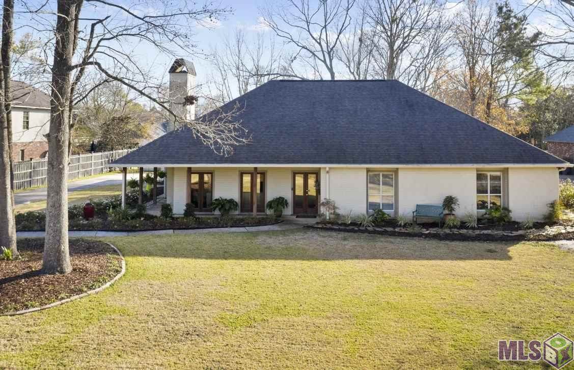 3413 Tezcucco Dr - Photo 1