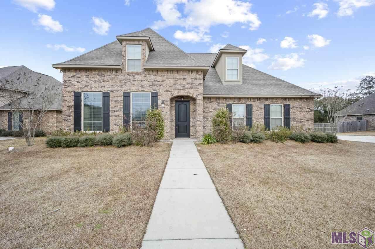 24895 Plantation Lake Ave - Photo 1