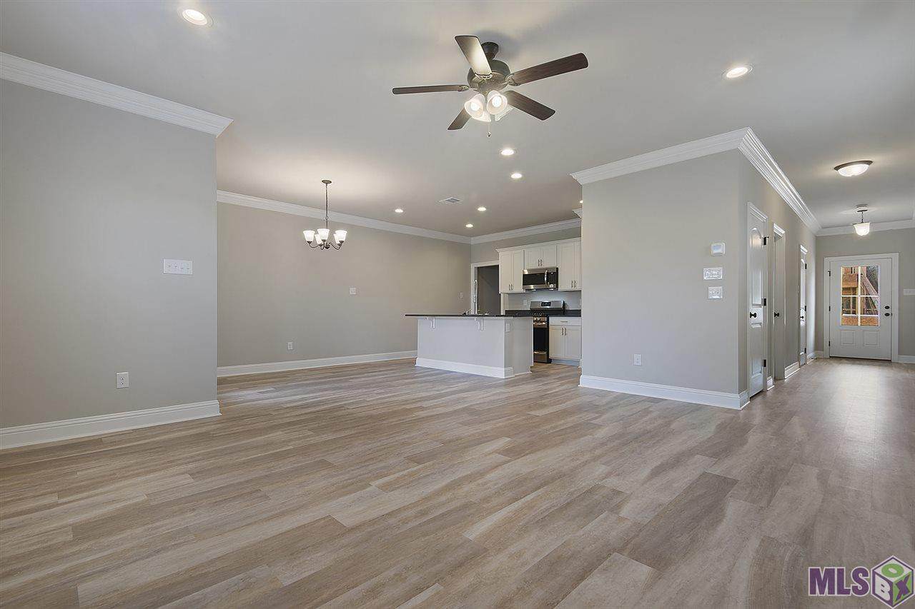 7903 Pisa Dr - Photo 1