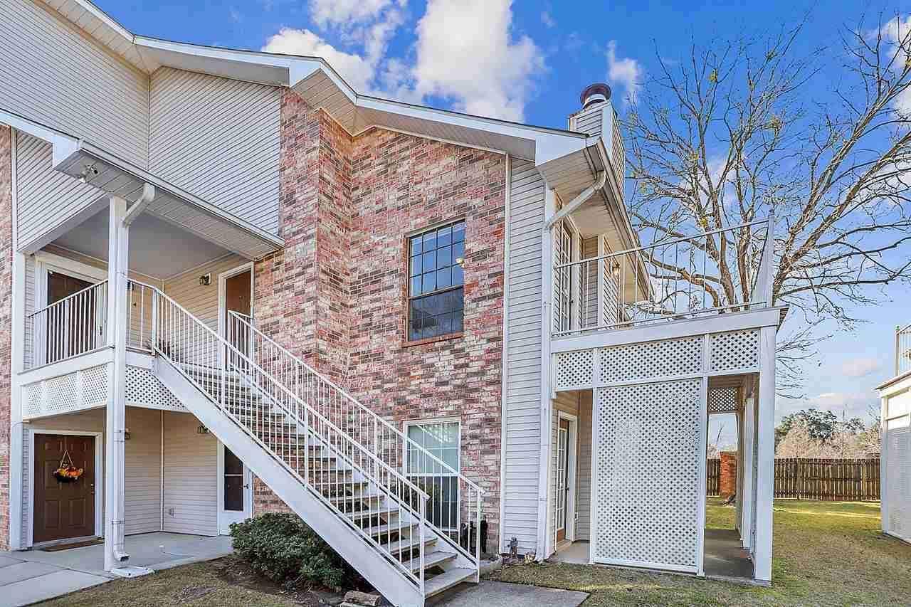 8500 Bluebonnet Blvd - Photo 1