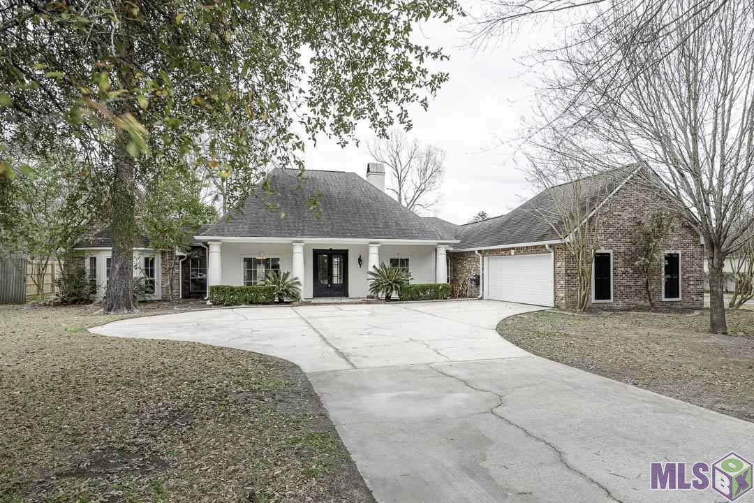 7471 Estelle Dr - Photo 1