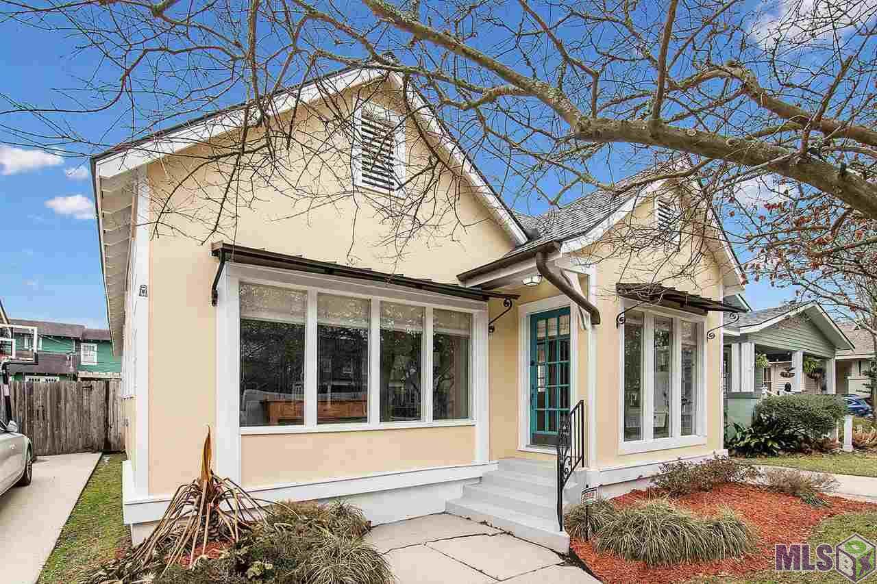 1015 Park Blvd - Photo 1