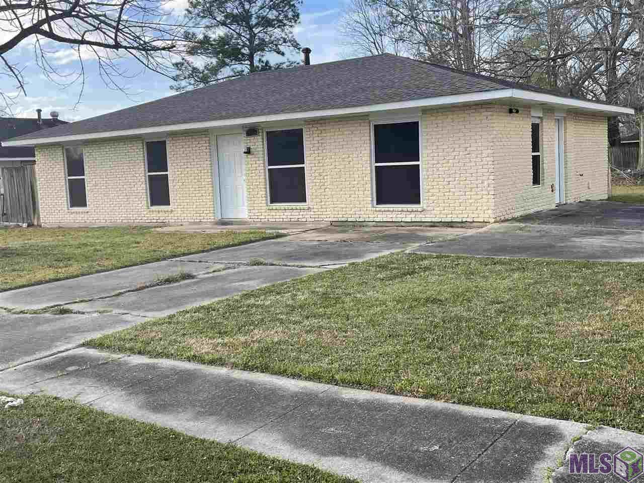 4205 Ironwood Ave - Photo 1