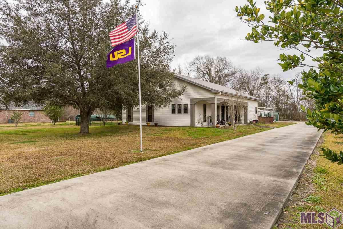 2335 Leblanc Ln - Photo 1