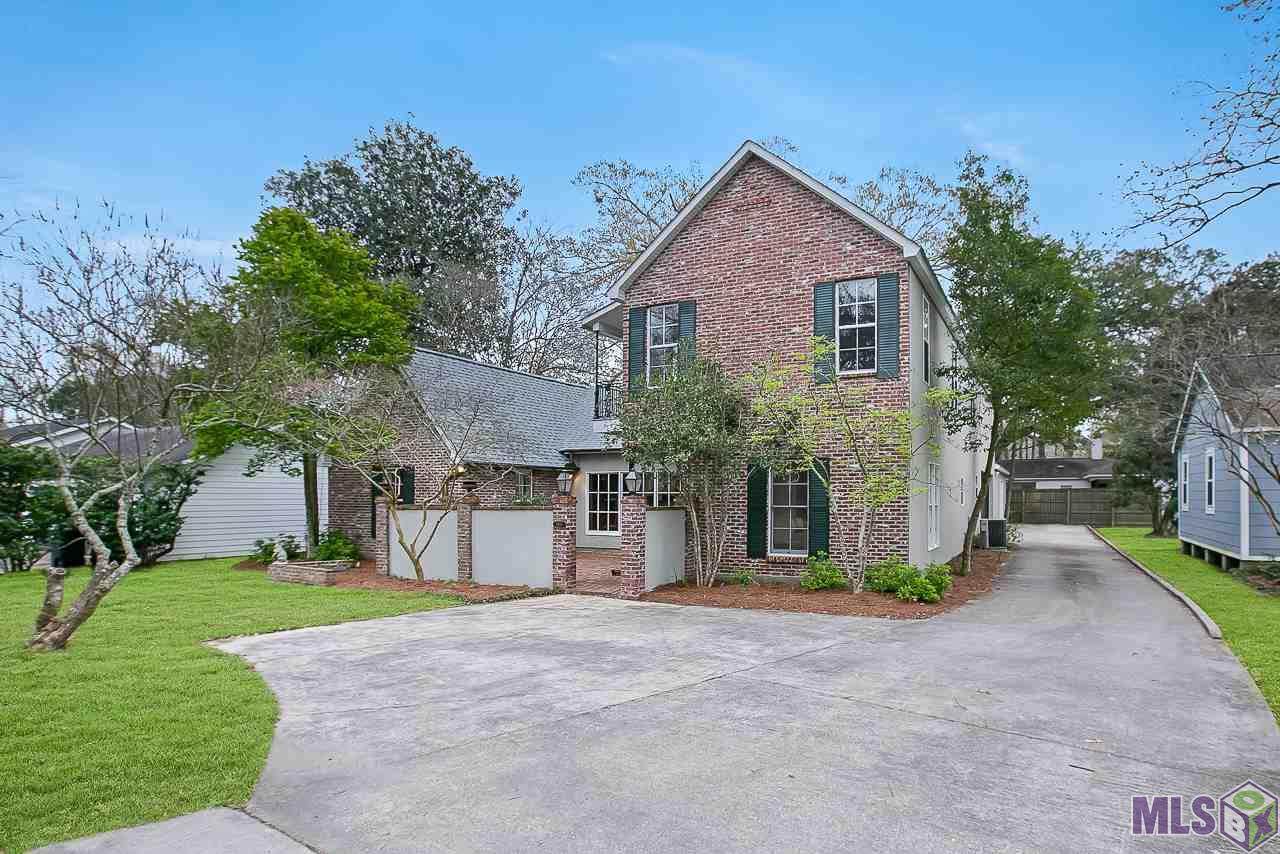 1518 Pickett Ave - Photo 1