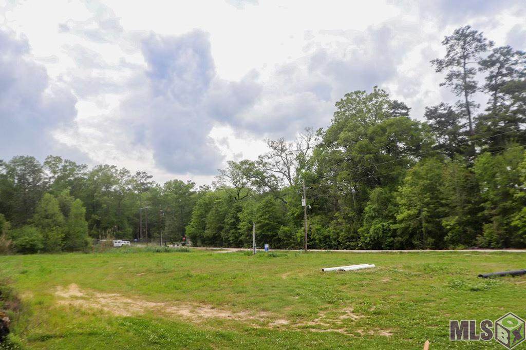 17045 Burks Ave - Photo 1