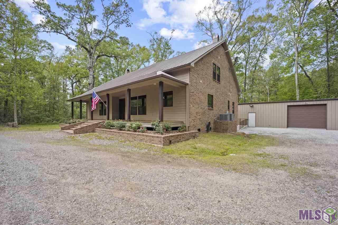 11093 Gurney Rd - Photo 1