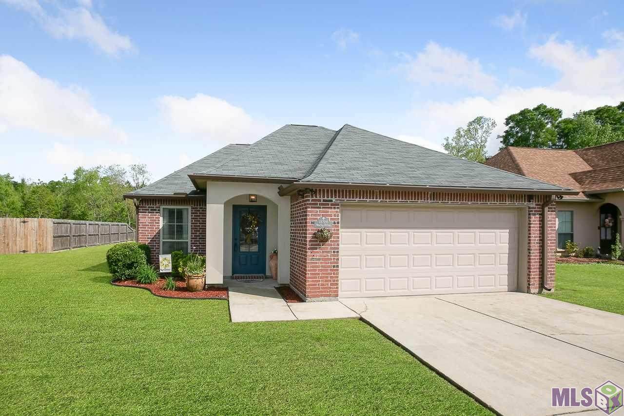12726 Darby Dr - Photo 1