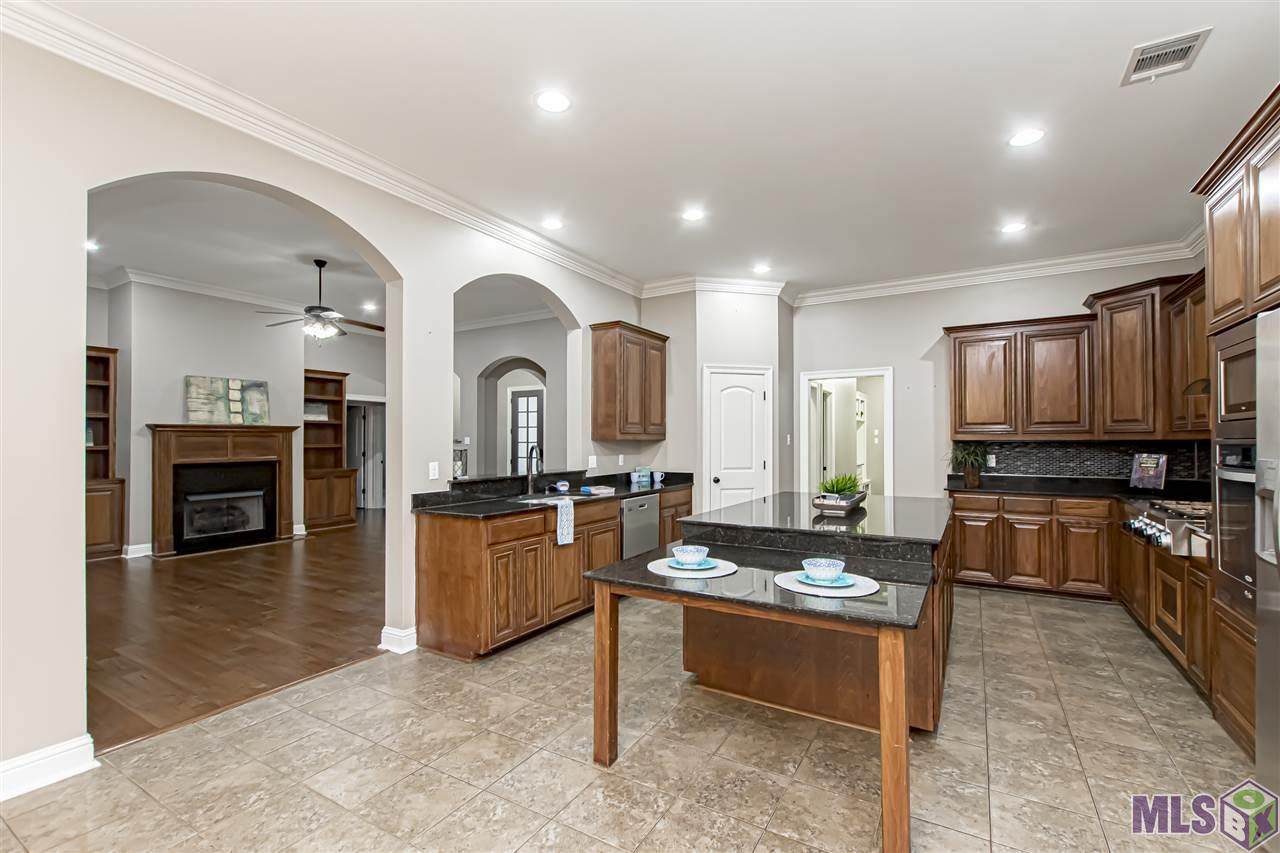 4825 Alice Louise Dr - Photo 1